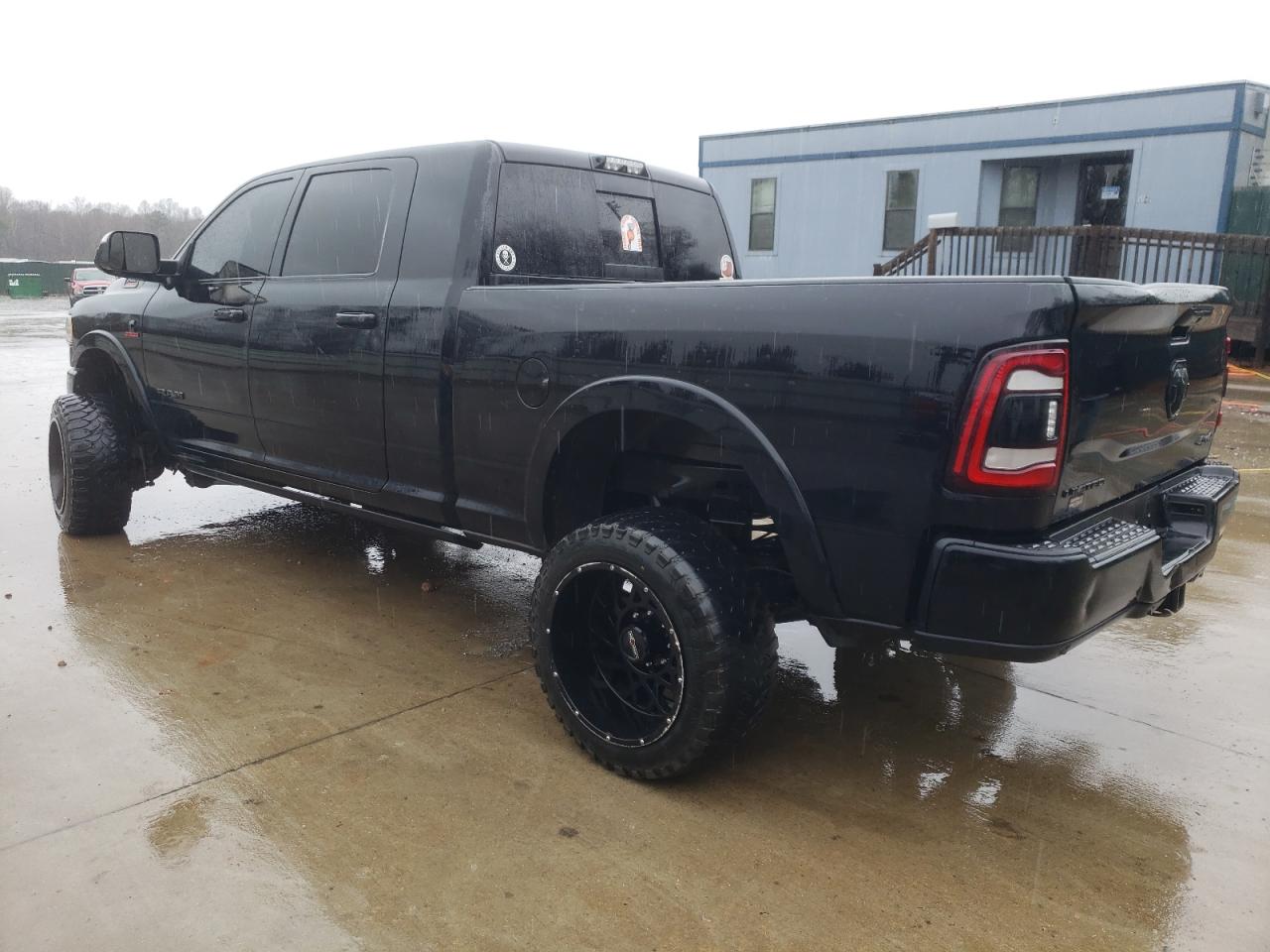 2020 RAM 2500 VIN 3C6UR5TL1LG201617 Copart auction photo, rear end damage thumbnail 2