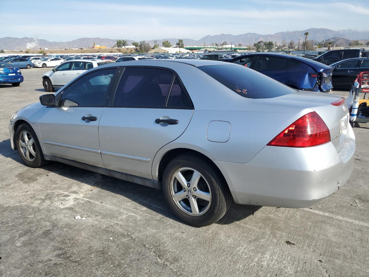 2006 Honda Accord VIN 1HGCM56106A068642 Copart auction photo, all over damage thumbnail 2