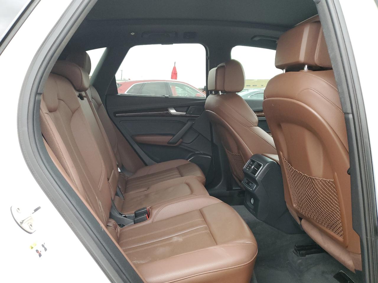 2018 Audi Q5 VIN WA1BNAFY2J2017797 Copart auction photo, front end damage thumbnail 11