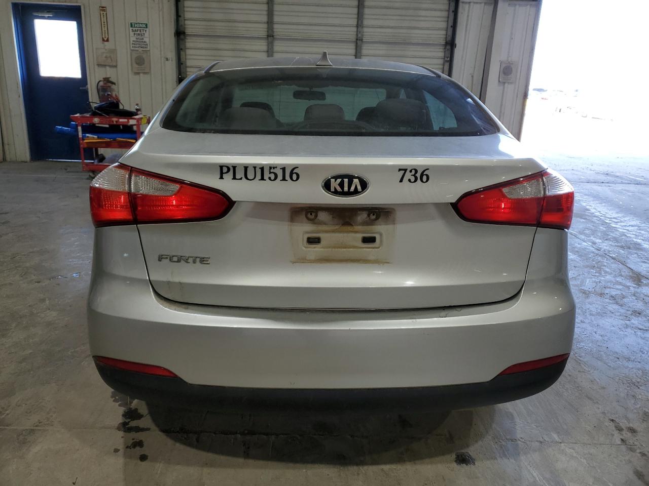 2015 KIA Forte VIN KNAFX4A60F5256129 Copart auction photo, front end / mechanical damage thumbnail 6