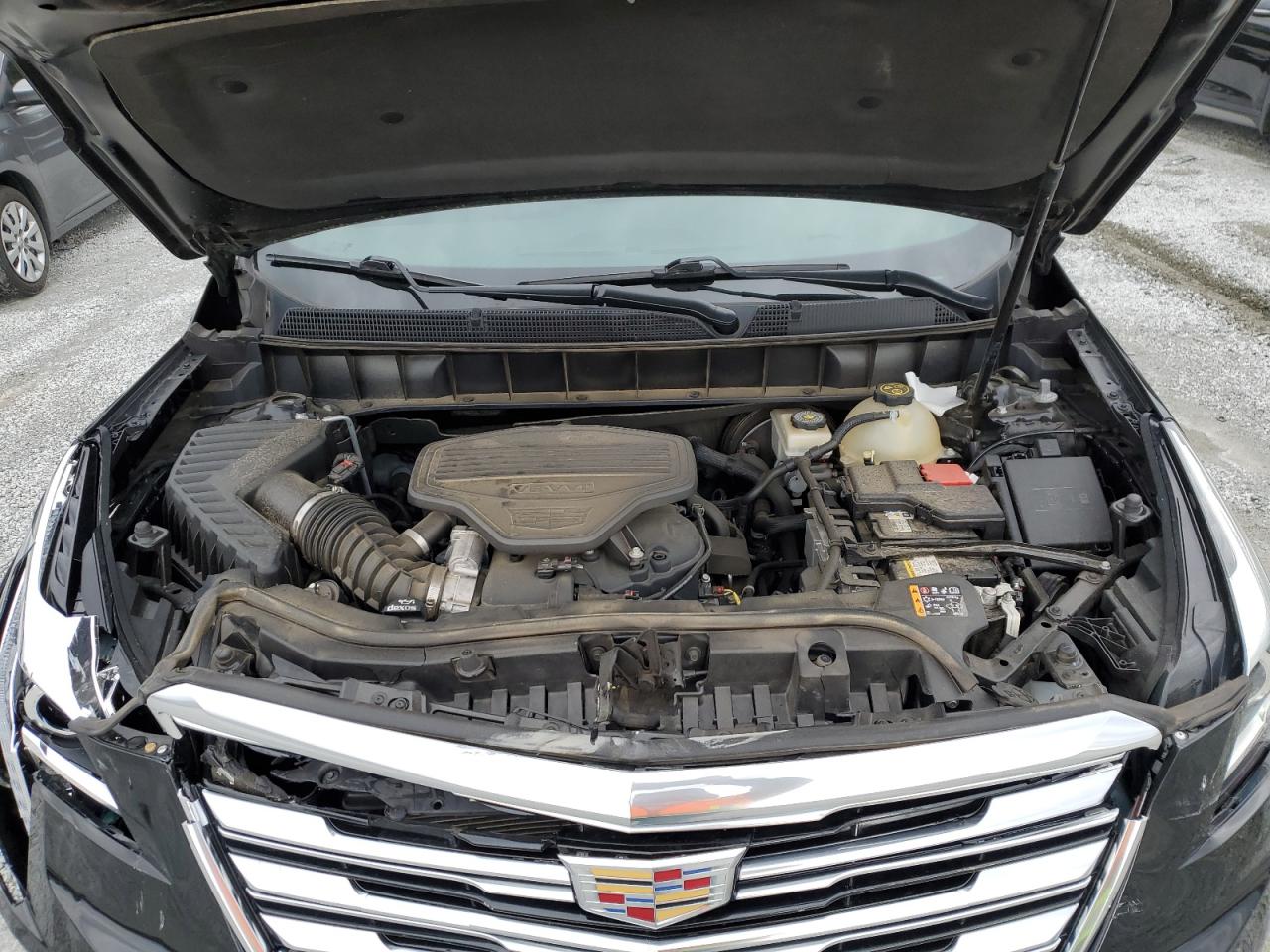 2018 Cadillac XT5 VIN 1GYKNCRS8JZ203810 Copart auction photo, front end / minor dent/scratches damage thumbnail 12