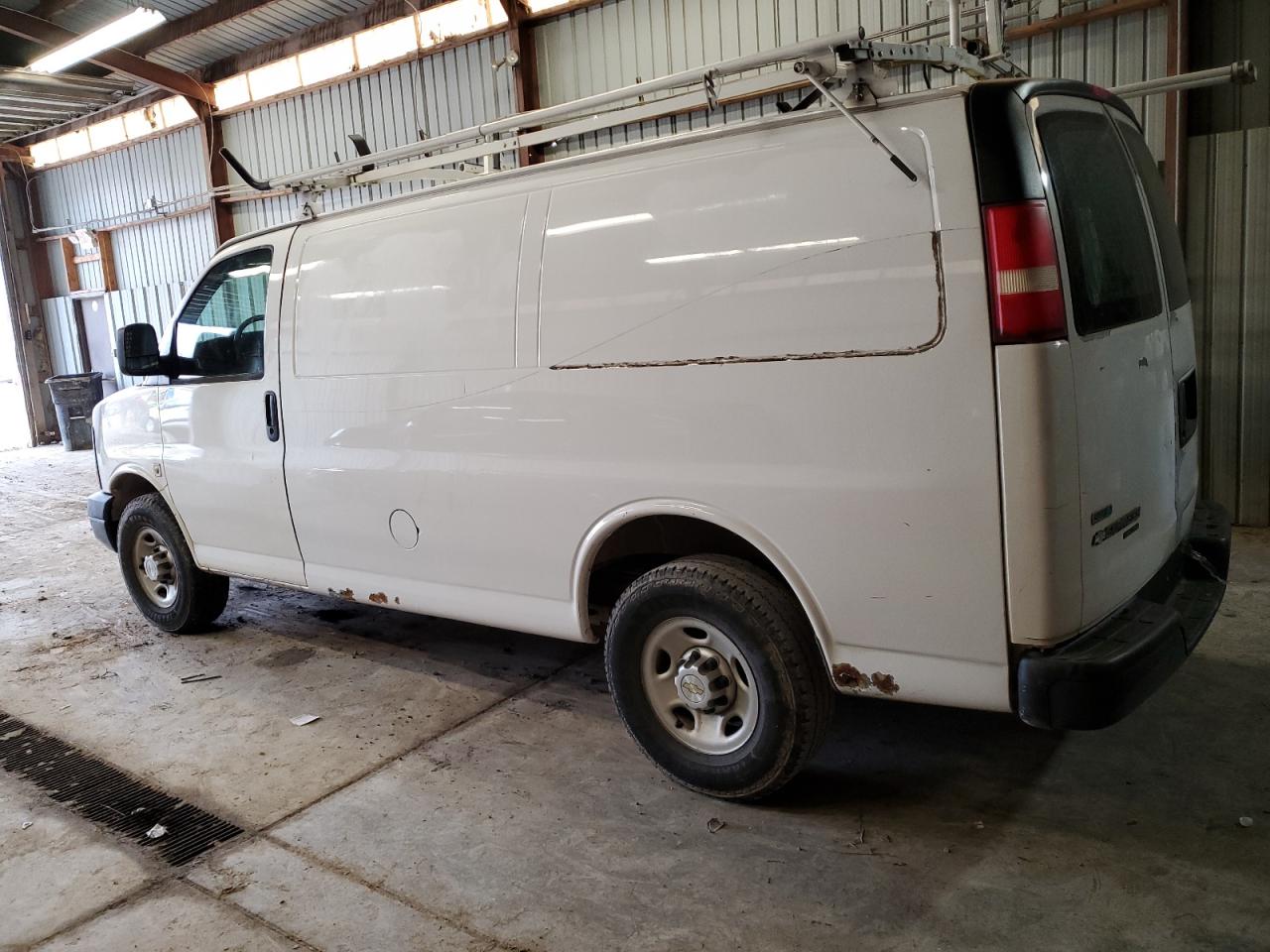 2011 Chevrolet Express VIN 1GCWGFBA9B1177643 Copart auction photo, mechanical damage thumbnail 2