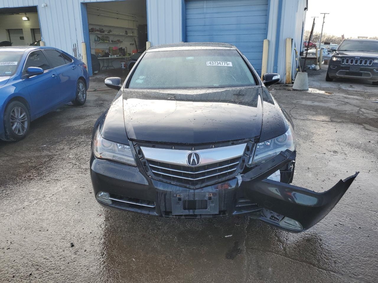 2011 Acura RL VIN JH4KB2F68BC000497 Copart auction photo, front end / side damage thumbnail 5
