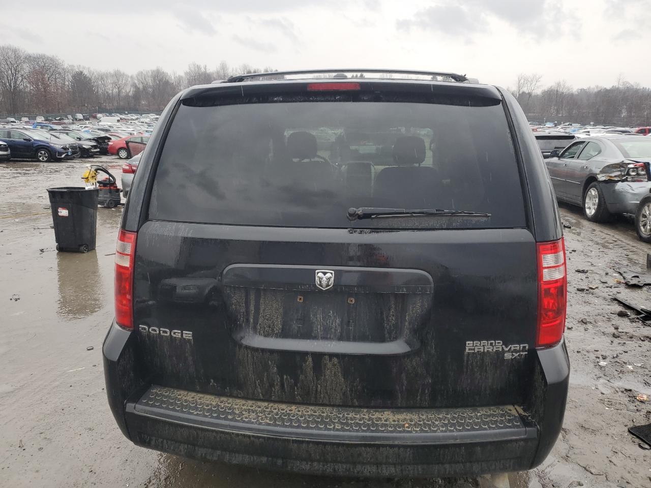 2010 Dodge Caravan VIN 2D4RN5D18AR444469 Copart auction photo, front end damage thumbnail 6