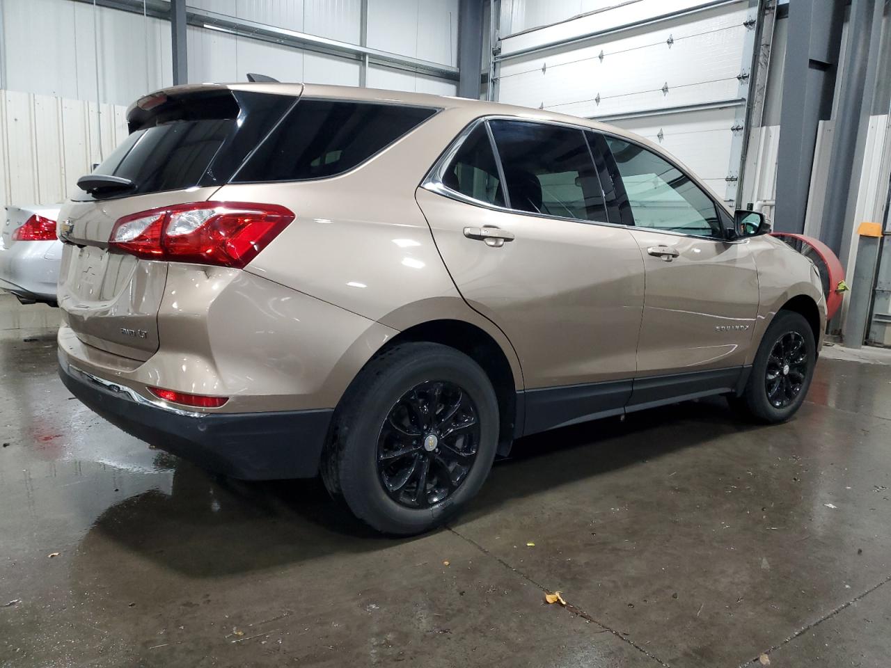 2018 Chevrolet Equinox VIN 2GNAXSEV2J6176015 Copart auction photo, front end damage thumbnail 3