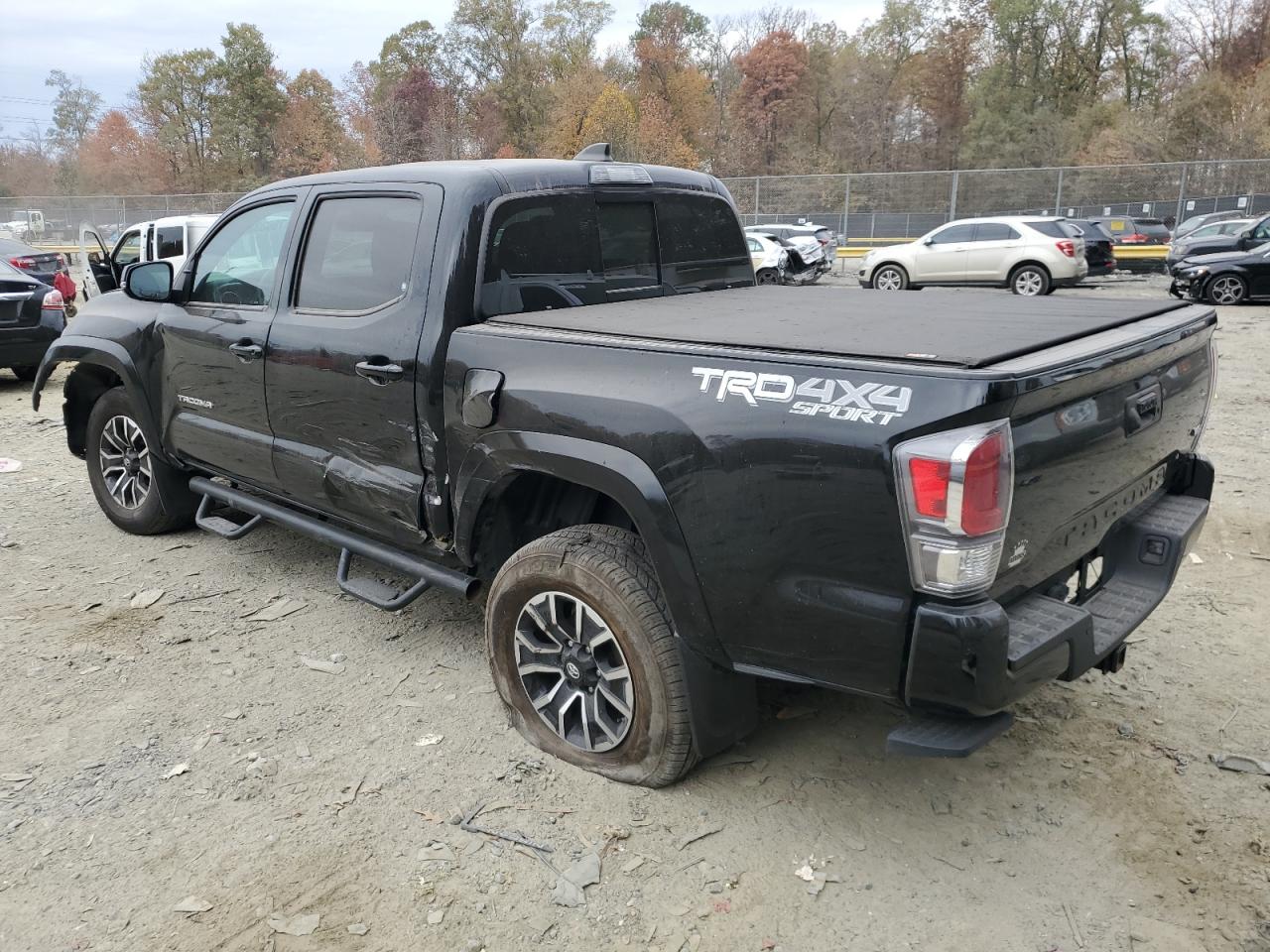 2020 Toyota Tacoma VIN 3TMCZ5AN6LM355377 Copart auction photo, front end / side damage thumbnail 2