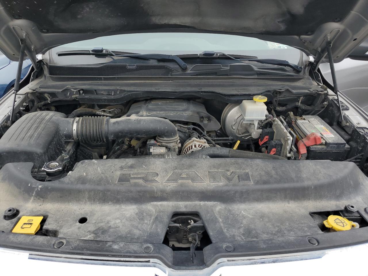 2019 RAM 1500 VIN 1C6SRFFTXKN668081 Copart auction photo, side damage thumbnail 11