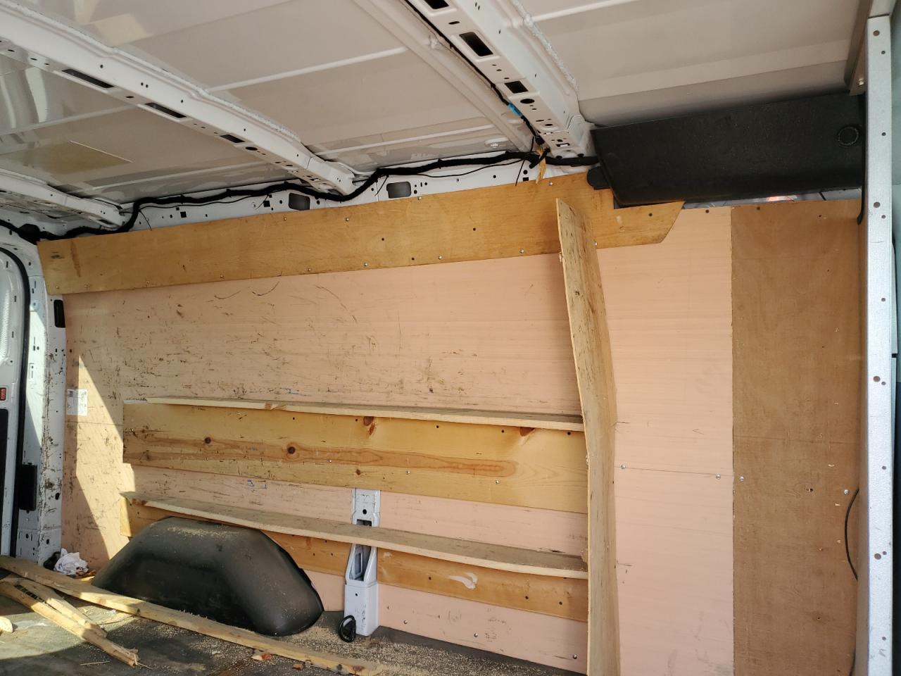 2015 Ford Transit VIN 1FTNE1YM6FKA12073 Copart auction photo, front end damage thumbnail 11