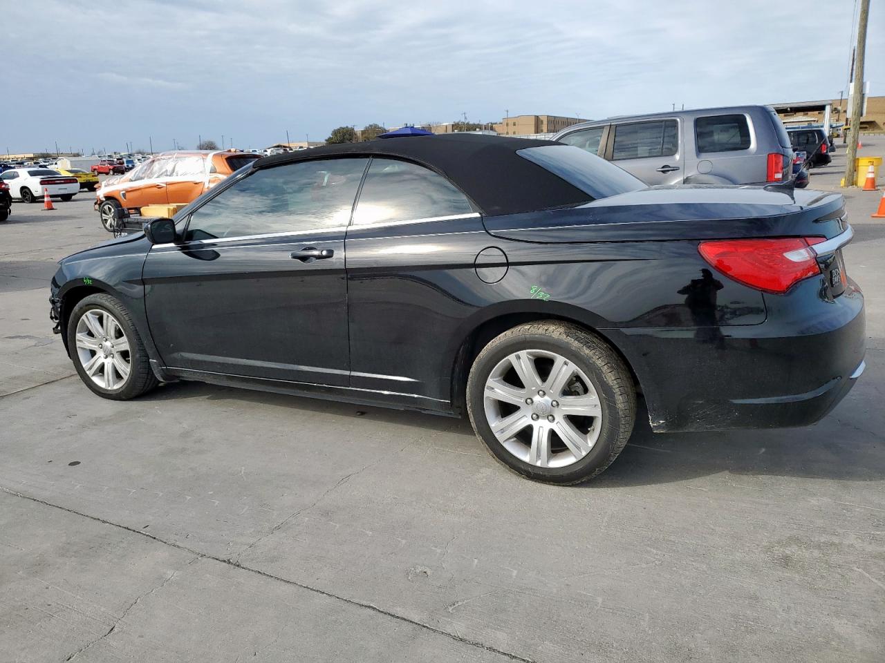 2011 Chrysler 200 VIN 1C3BC2EG6BN620492 Copart auction photo, front end damage thumbnail 2