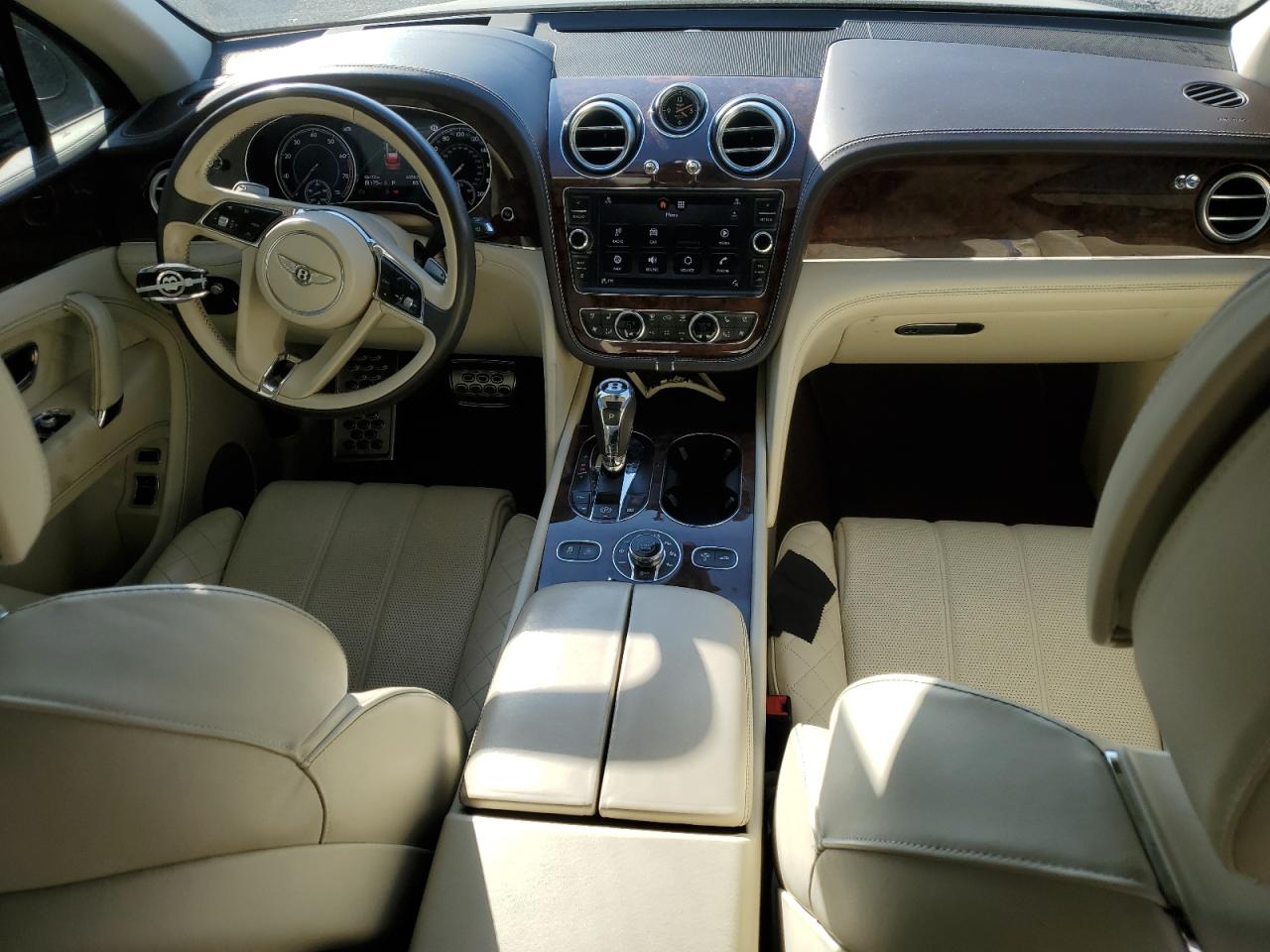2017 Bentley Bentayga VIN SJAAC2ZVXHC016000 Copart auction photo, front end / rear end damage thumbnail 8