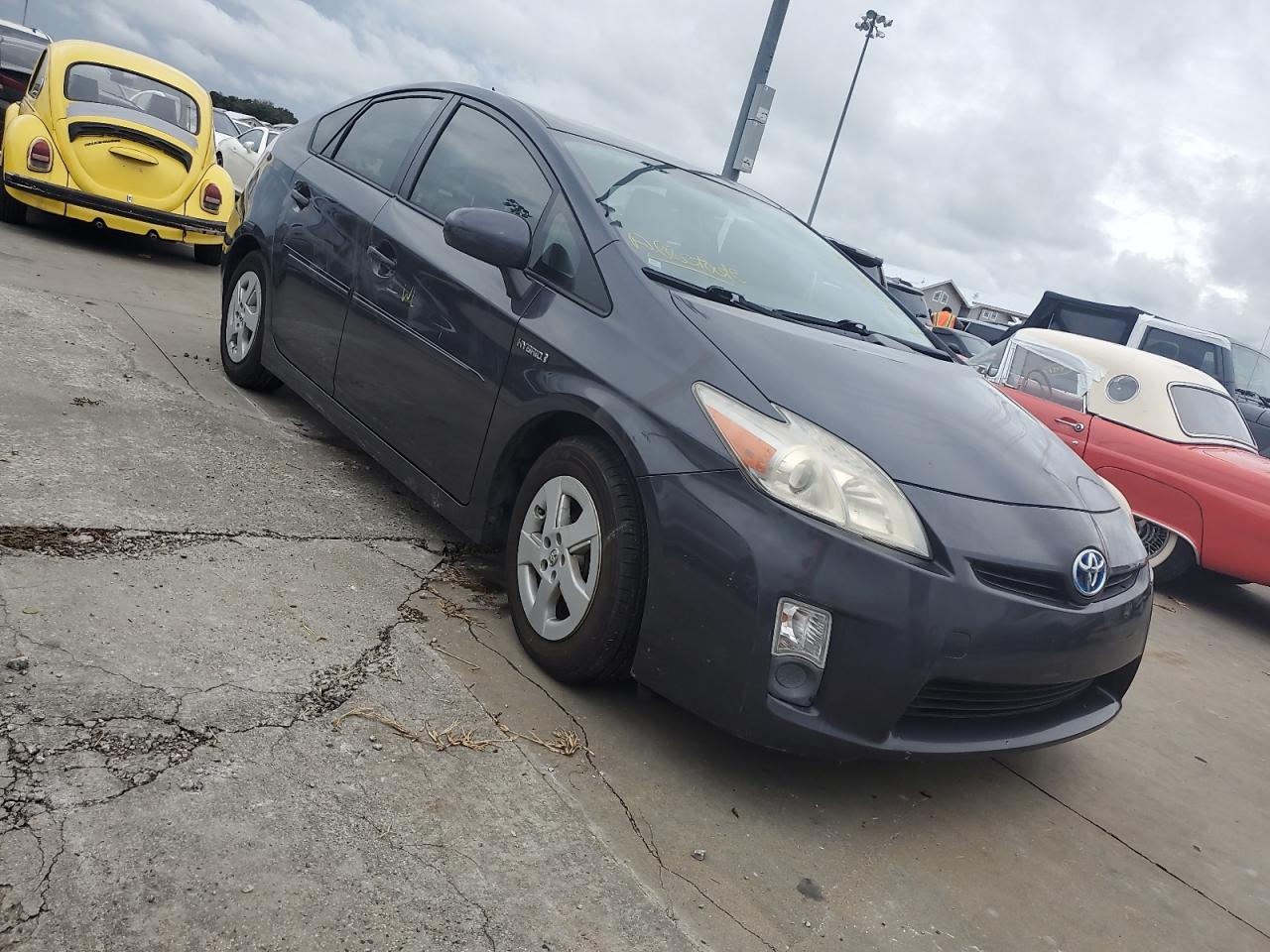 2011 Toyota Prius VIN JTDKN3DU7B5320754 Copart auction photo, water/flood damage thumbnail 4
