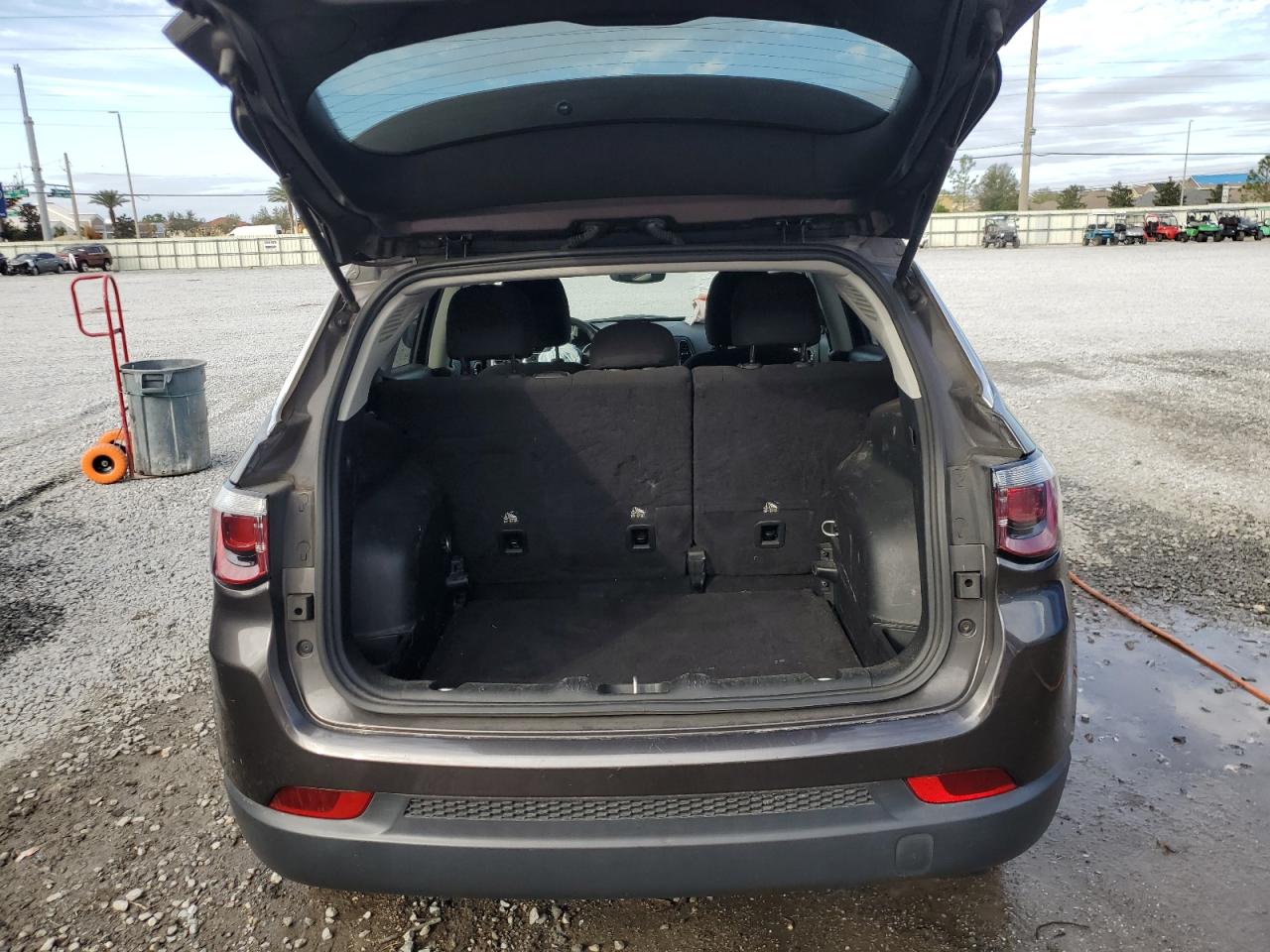 2021 Jeep Compass VIN 3C4NJCAB1MT538641 Copart auction photo, front end damage thumbnail 6