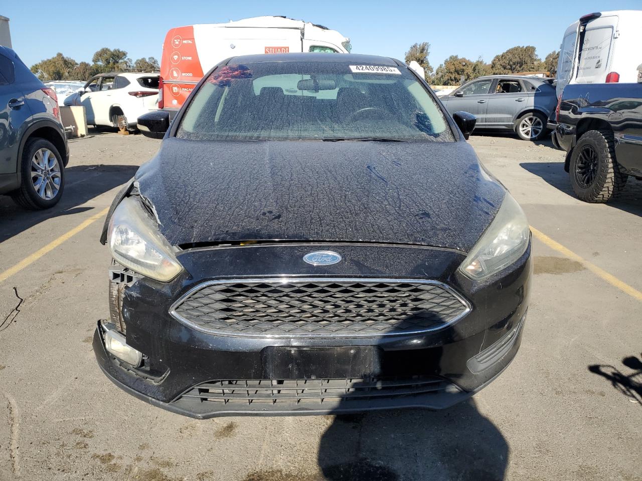2016 Ford Focus VIN 1FADP3F20GL234452 Copart auction photo, vandalism / front end damage thumbnail 5
