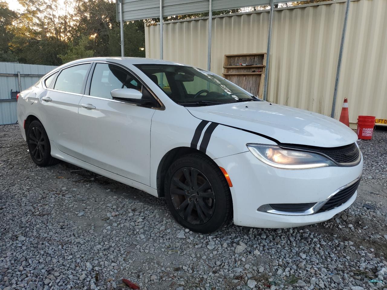 2015 Chrysler 200 VIN 1C3CCCAB2FN612271 Copart auction photo, top/roof / minor dent/scratches damage thumbnail 4
