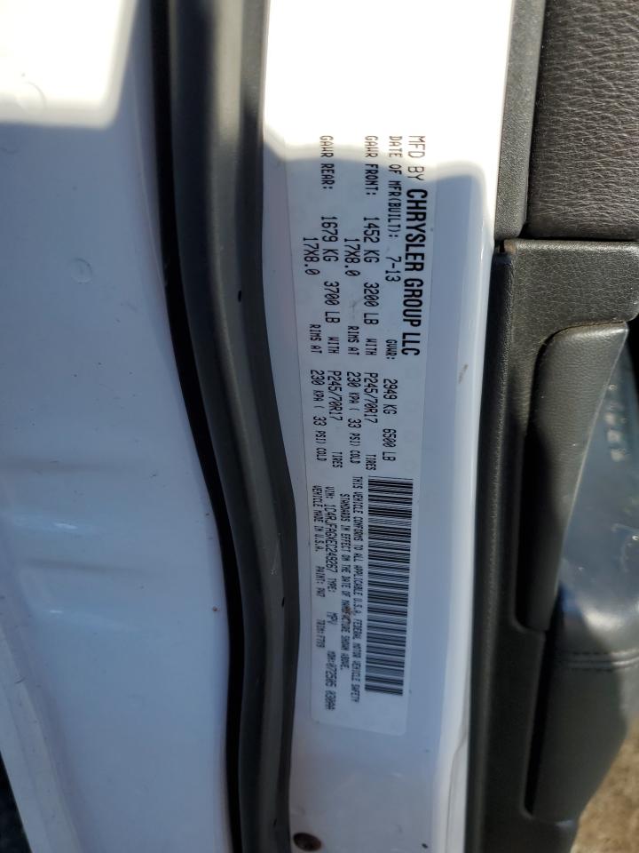 2014 Jeep Grand Cherokee VIN 1C4RJFAGXEC249267 Copart auction photo, front end / minor dent/scratches damage thumbnail 15