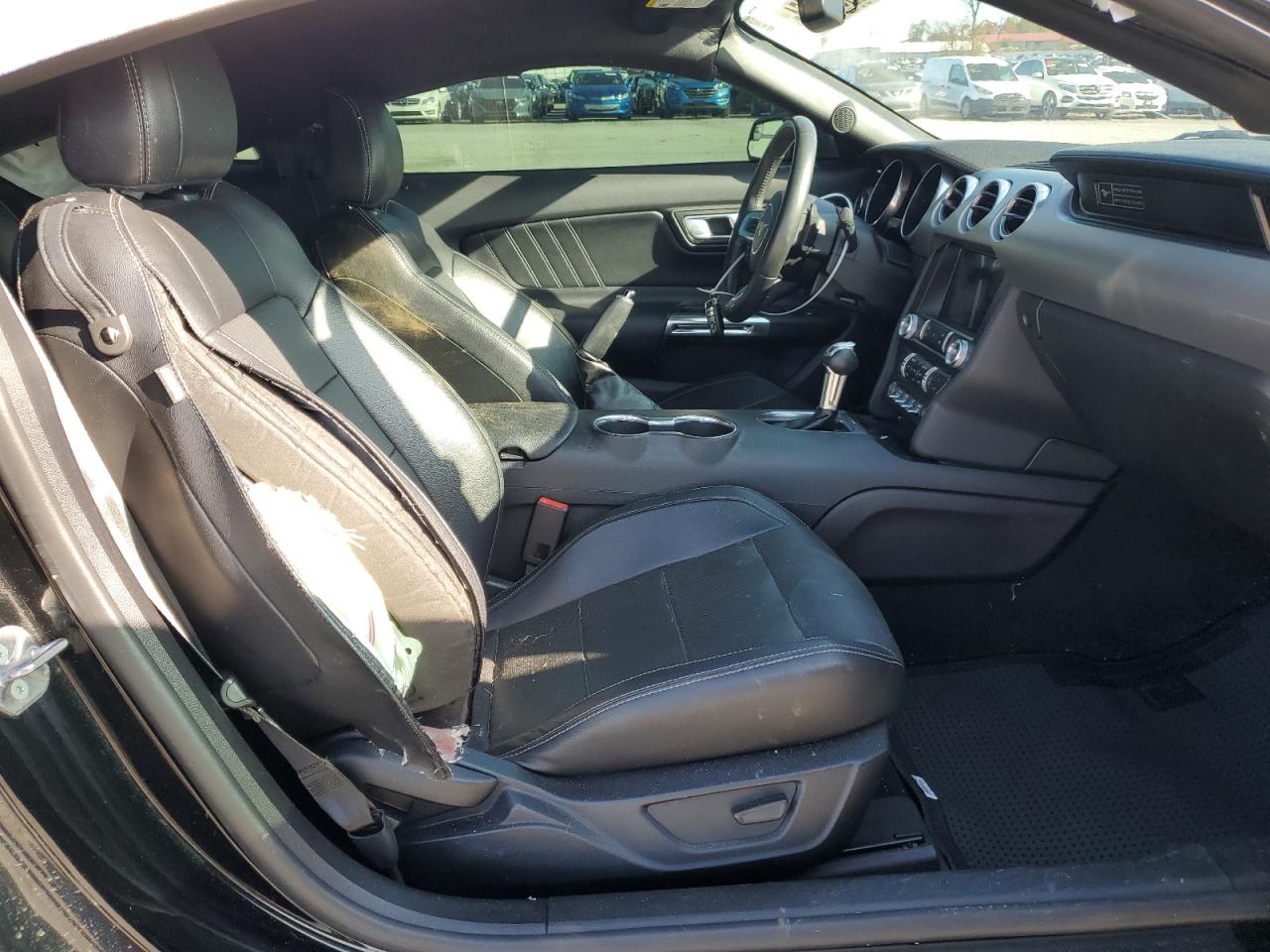 2020 Ford Mustang VIN 1FA6P8TH1L5113636 Copart auction photo, front end / rear end damage thumbnail 11