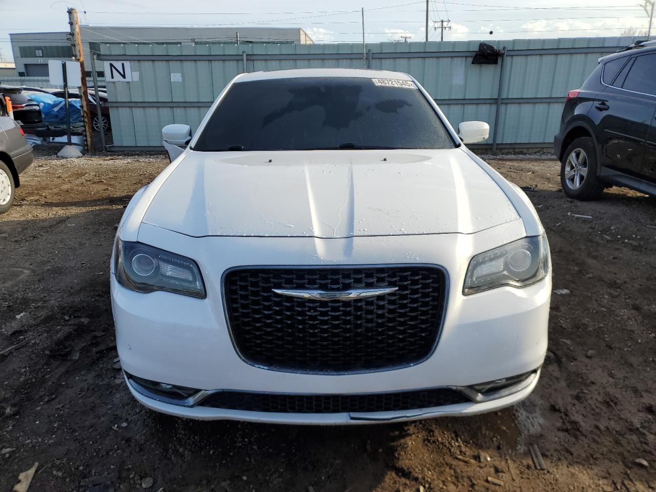 2017 Chrysler 300 VIN 2C3CCAGG6HH553311 Copart auction photo, rear end / side damage thumbnail 5