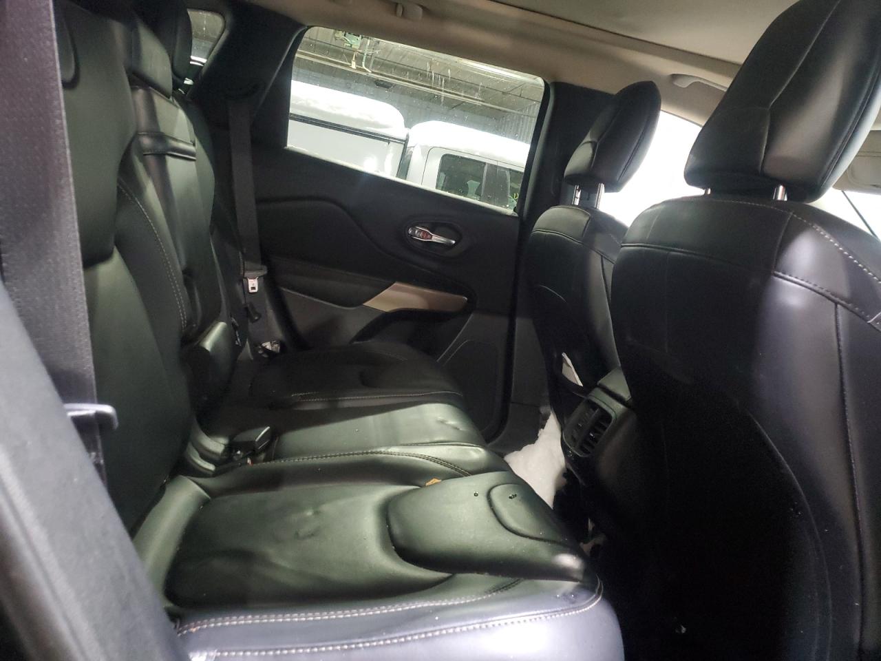 2017 Jeep Grand Cherokee VIN 1C4PJMDS0HW606020 Copart auction photo, front end / side damage thumbnail 11