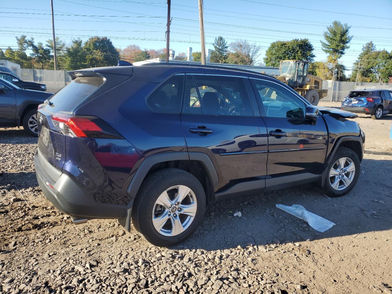 2020 Toyota RAV 4 VIN 2T3P1RFV6LW101420 Copart auction photo, front end damage thumbnail 3