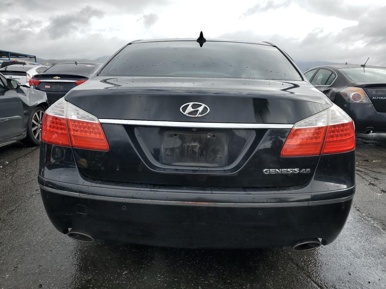 2011 Hyundai Genesis VIN KMHGC4DF3BU125027 Copart auction photo, side / rear end damage thumbnail 6