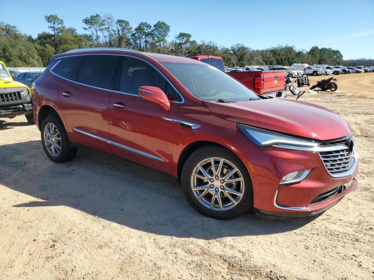 2022 Buick Enclave VIN 5GAERCKW5NJ163065 Copart auction photo, front end damage thumbnail 4