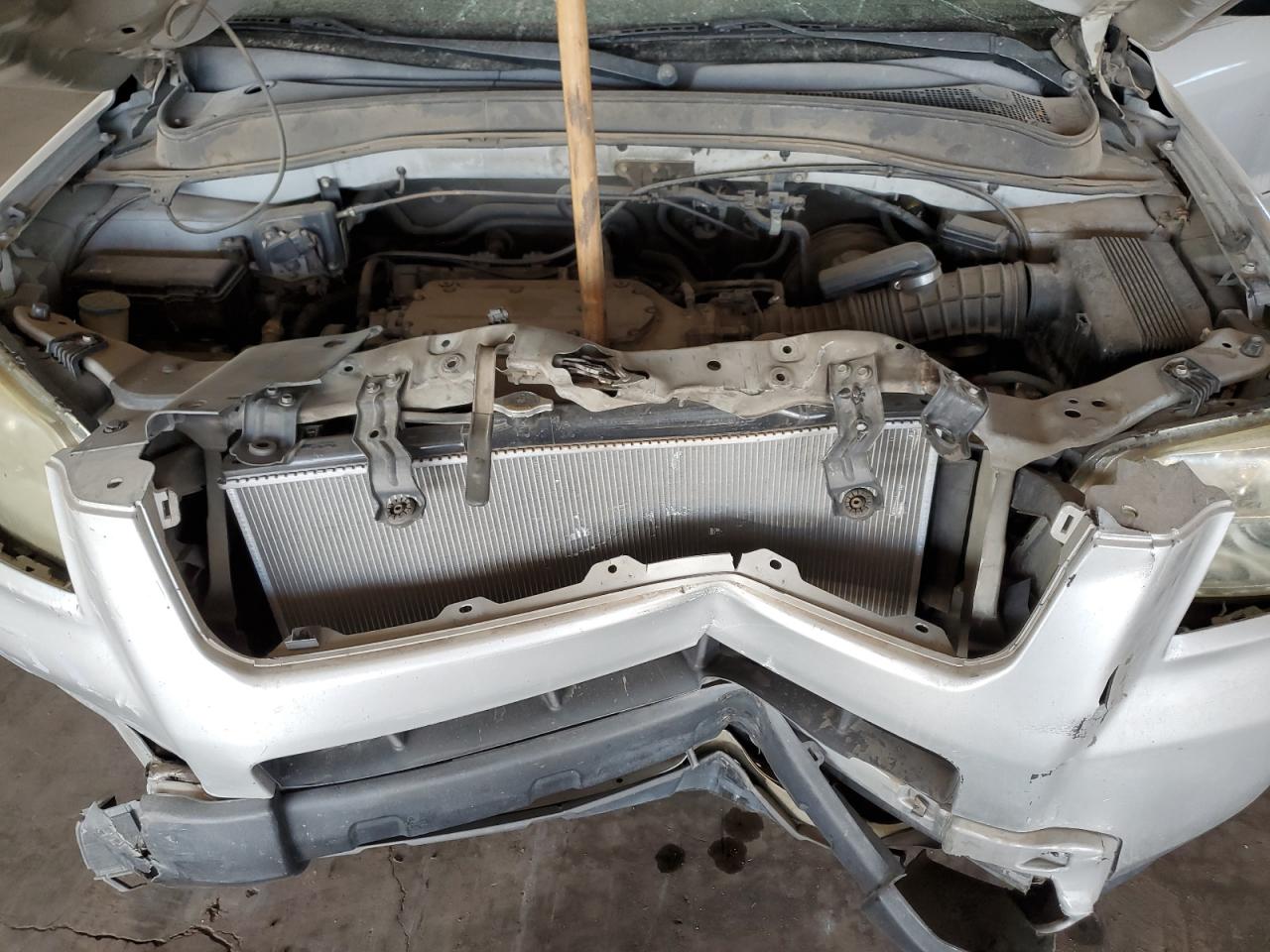 2006 Honda Pilot VIN 5FNYF281X6B036928 Copart auction photo, front end / mechanical damage thumbnail 12