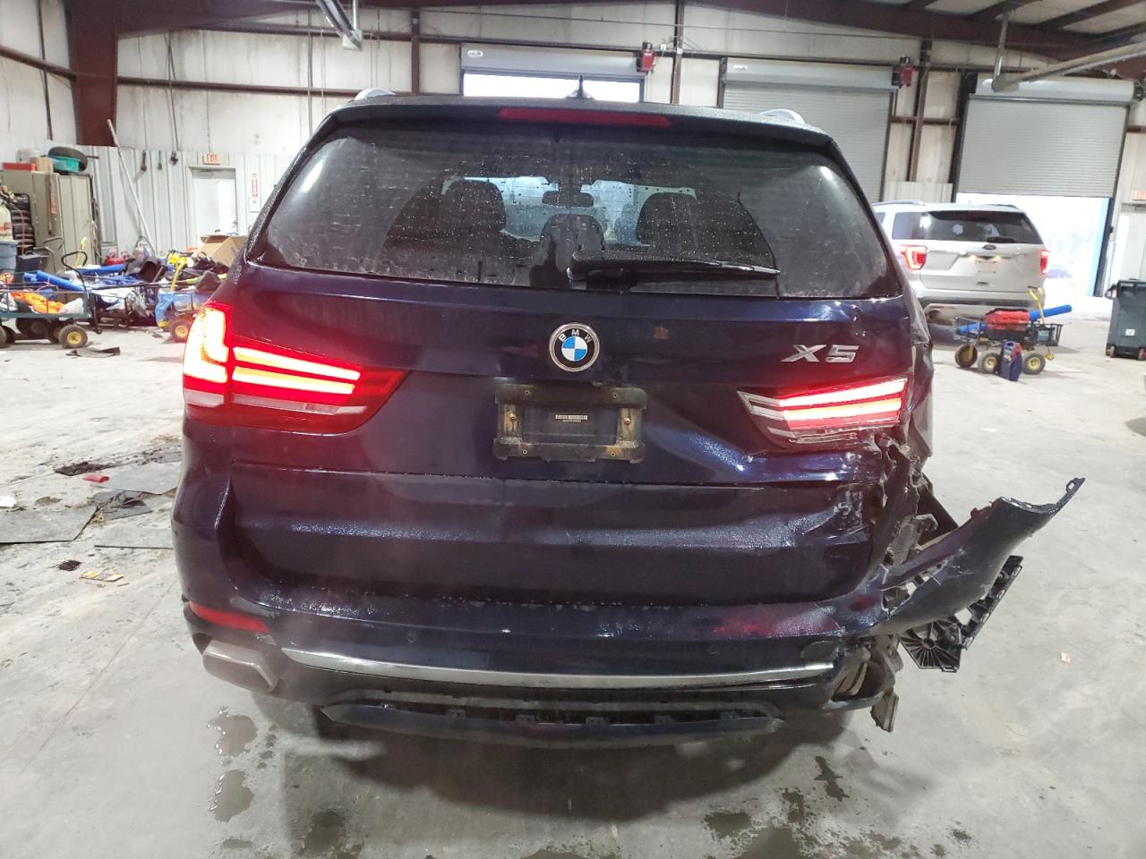 2018 BMW X5 VIN 5UXKR0C55J0X90613 Copart auction photo, rear end / minor dent/scratches damage thumbnail 6