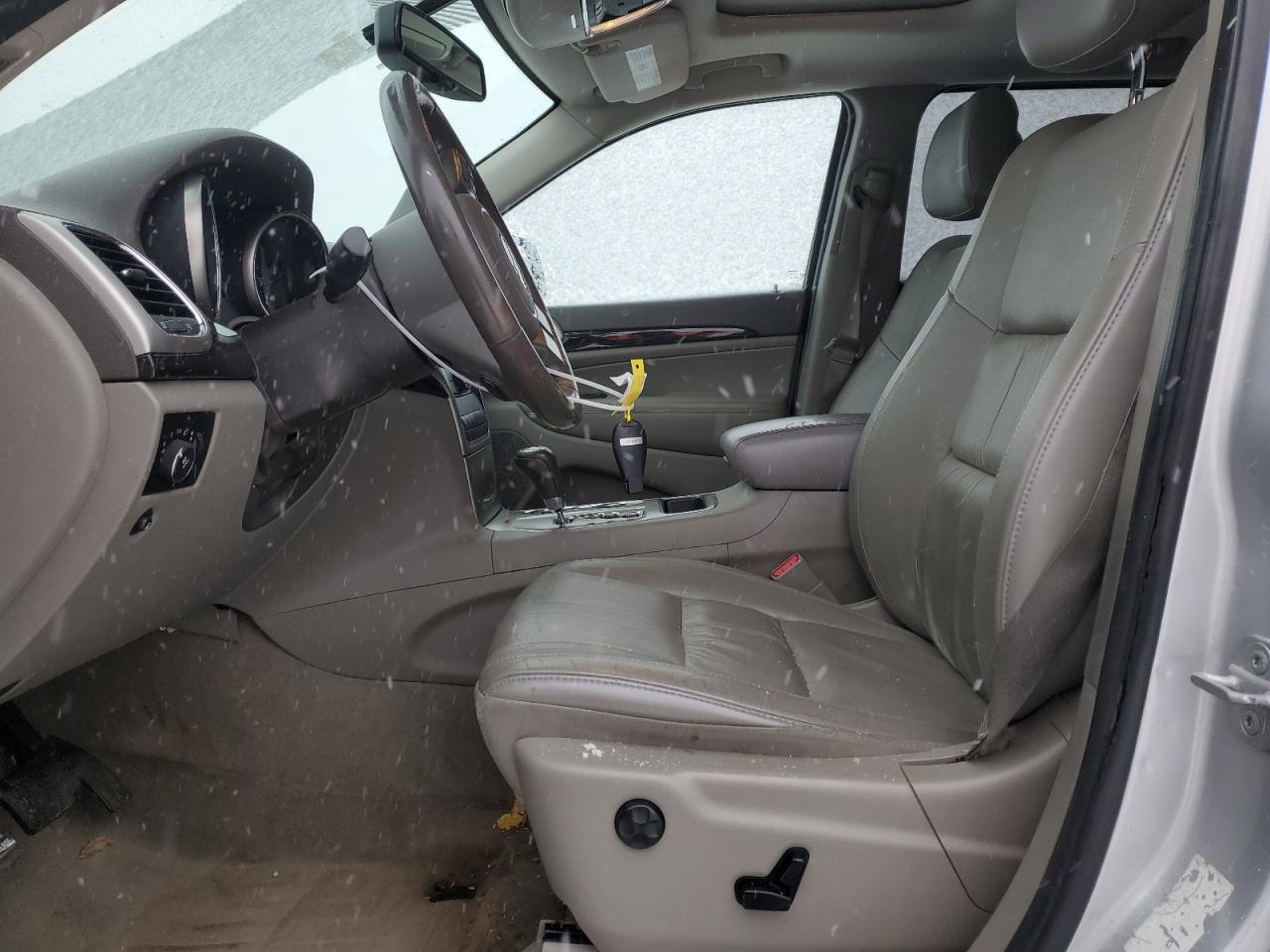 2013 Jeep Grand Cherokee VIN 1C4RJFAG1DC649961 Copart auction photo, mechanical / minor dent/scratches damage thumbnail 7