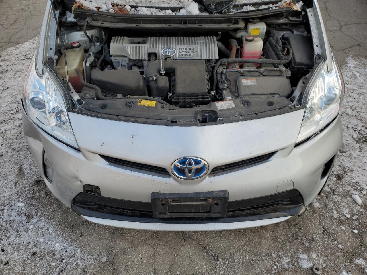 2015 Toyota Prius VIN JTDKN3DUXF1899641 Copart auction photo, front end / minor dent/scratches damage thumbnail 11