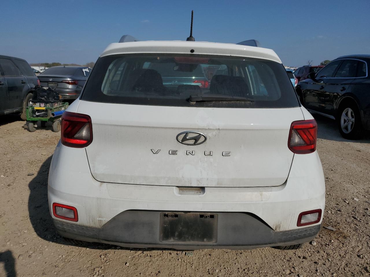 2024 Hyundai Venue VIN KMHRC8A37RU299543 Copart auction photo, front end damage thumbnail 6