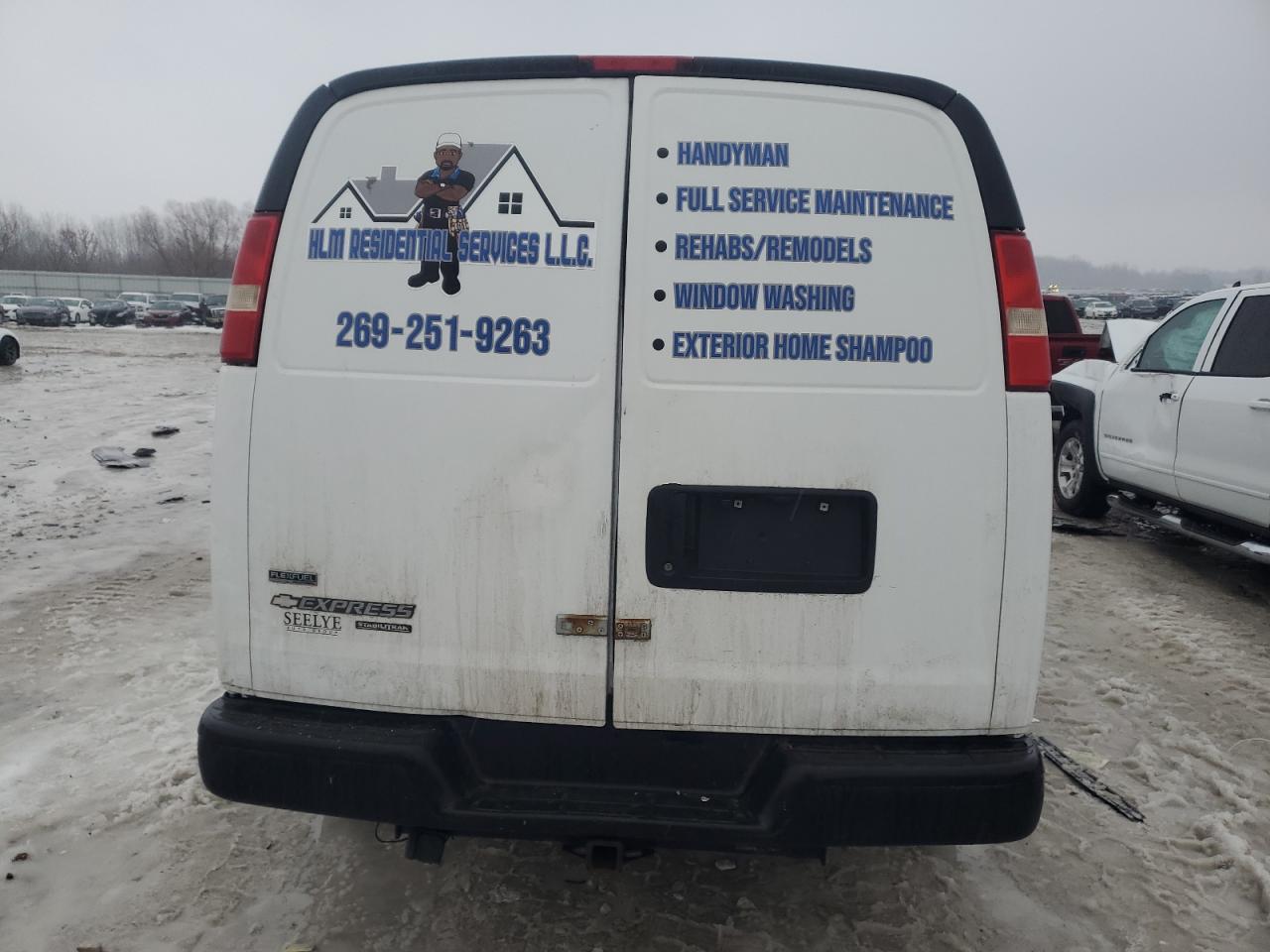 2011 Chevrolet Express VIN 1GCWGFCA5B1134674 Copart auction photo, front end damage thumbnail 6