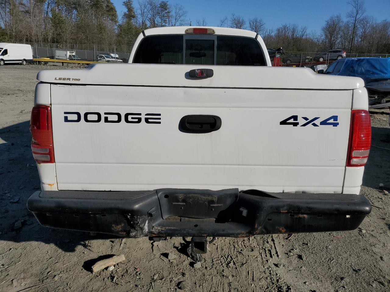 2000 Dodge Dakota VIN 1B7GG2AN9YS754384 Copart auction photo, front end damage thumbnail 6