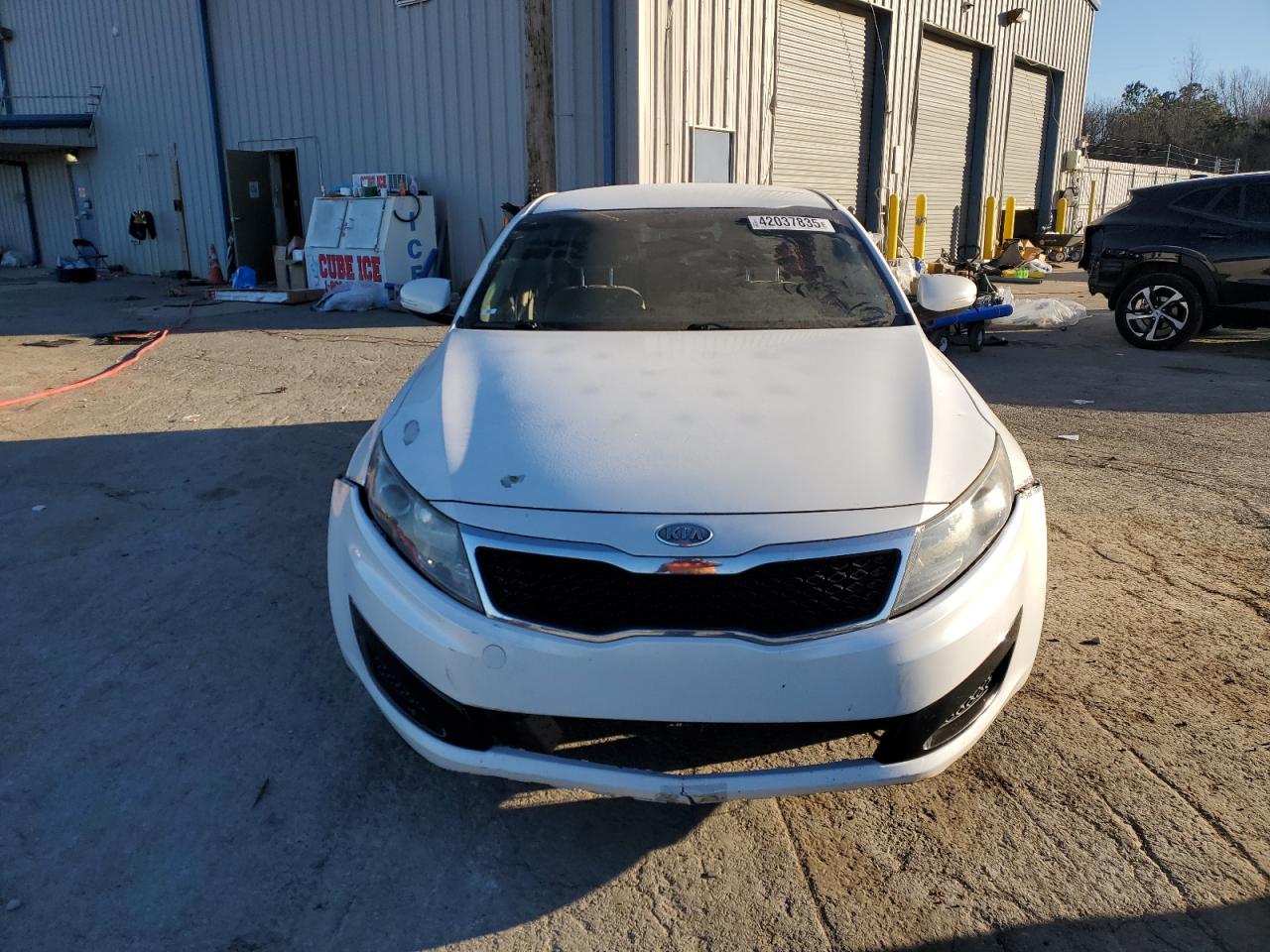 2011 KIA Optima VIN KNAGM4A75B5109398 Copart auction photo, vandalism damage thumbnail 5