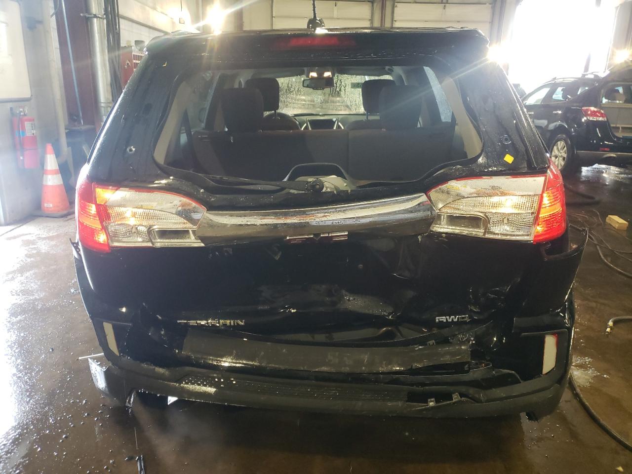 2016 GMC Terrain VIN 2GKFLSEKXG6207167 Copart auction photo, rear end / minor dent/scratches damage thumbnail 6
