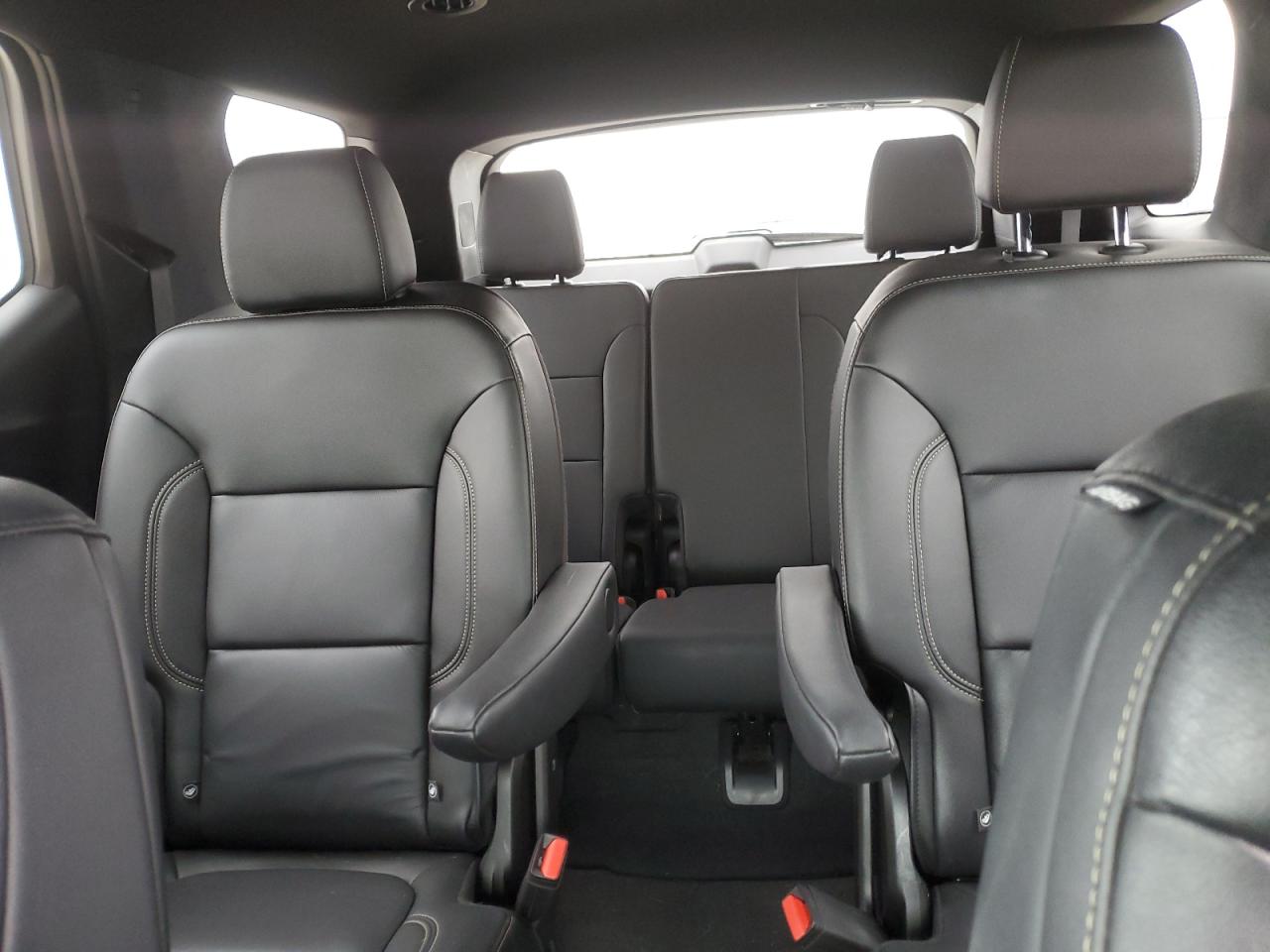 2022 Chevrolet Traverse VIN 1GNERHKW5NJ174425 Copart auction photo, front end damage thumbnail 10
