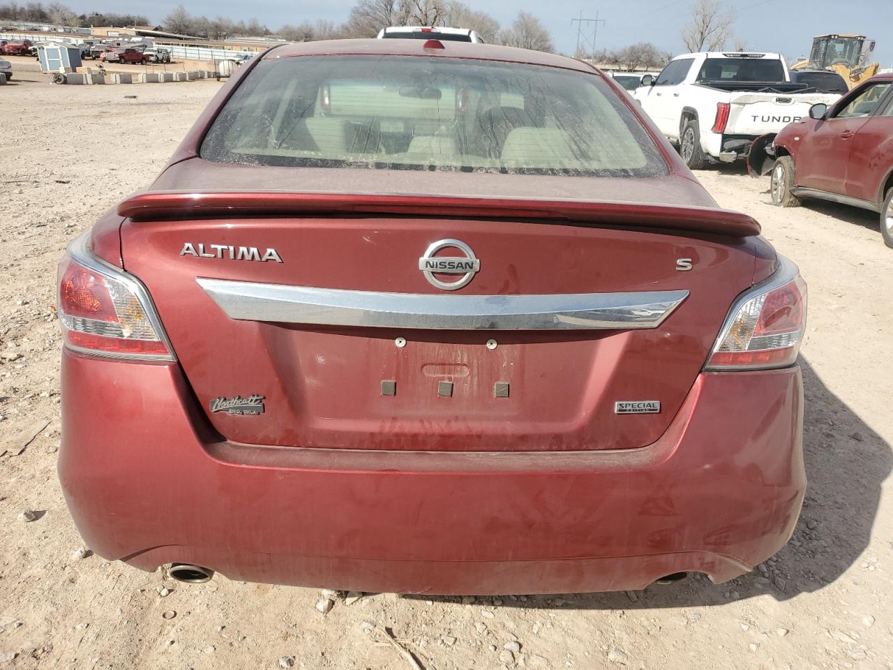 2015 Nissan Altima VIN 1N4AL3AP1FN897551 Copart auction photo, rear end / minor dent/scratches damage thumbnail 6