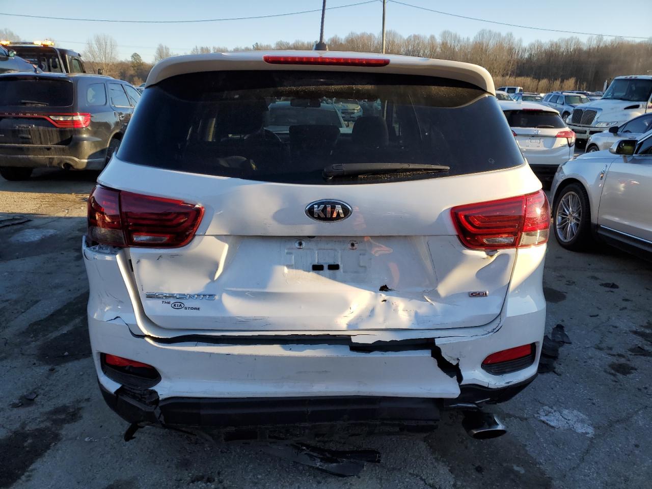 2019 KIA Sorento VIN 5XYPG4A32KG575627 Copart auction photo, front end / rear end damage thumbnail 6