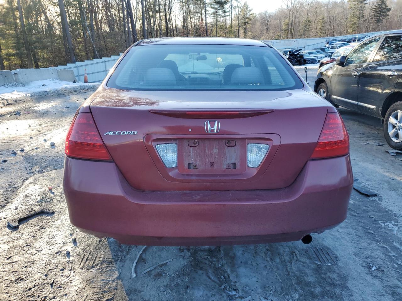 2007 Honda Accord VIN 1HGCM567X7A125659 Copart auction photo, side / rear end damage thumbnail 6