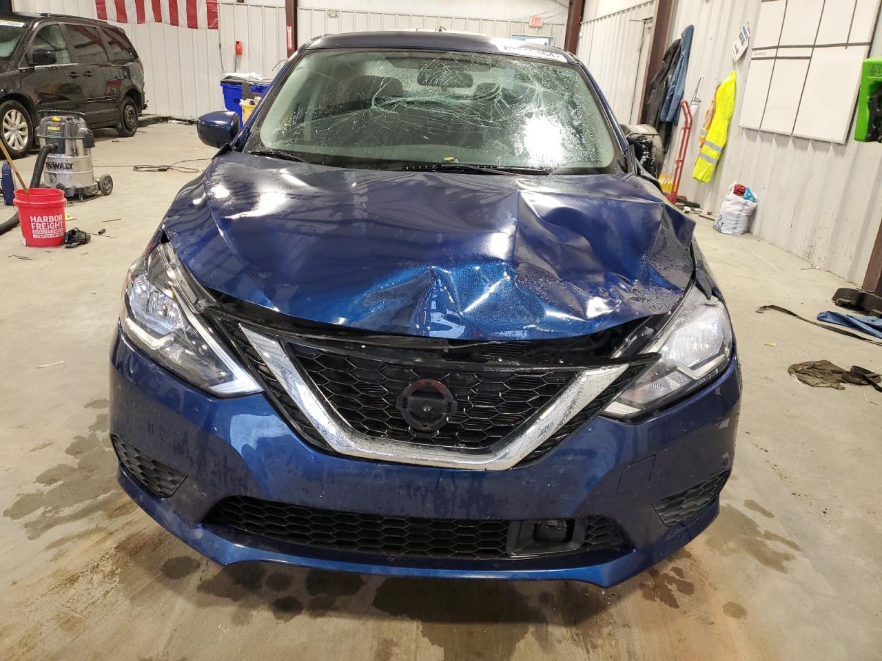 2018 Nissan Sentra VIN 3N1AB7AP1JY248075 Copart auction photo, front end damage thumbnail 5