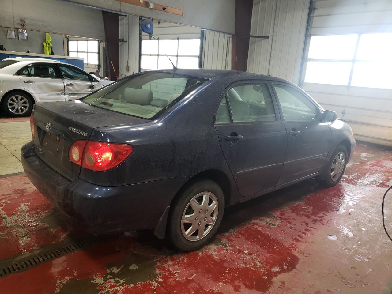 2006 Toyota Corolla VIN 2T1BR30E16C567666 Copart auction photo, front end damage thumbnail 3