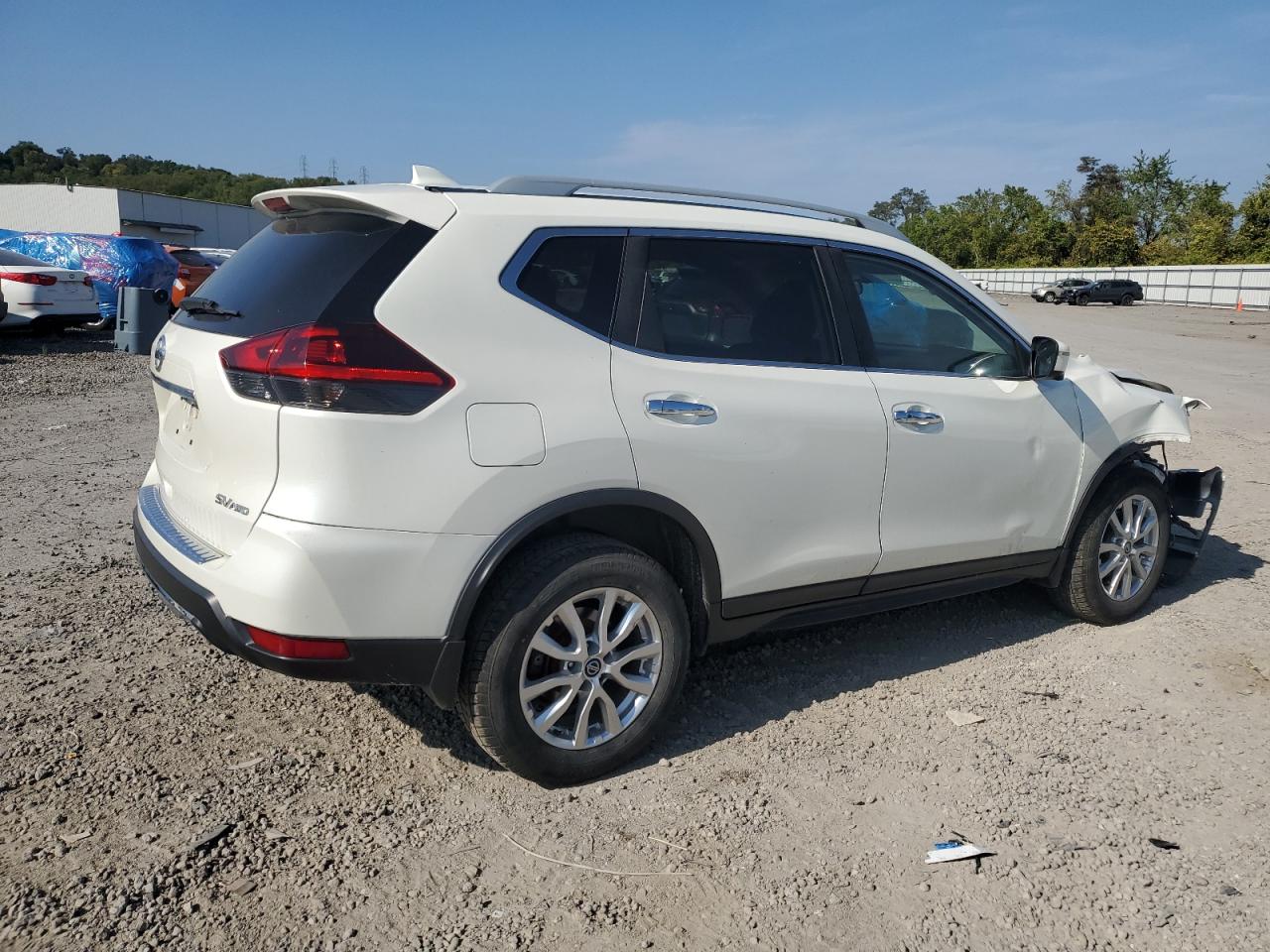 2018 Nissan Rogue VIN 5N1AT2MVXJC850078 Copart auction photo, front end damage thumbnail 3