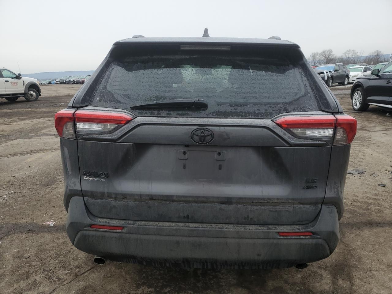 2021 Toyota RAV 4 VIN 2T3G1RFV3MC255506 Copart auction photo, side / undercarriage damage thumbnail 6