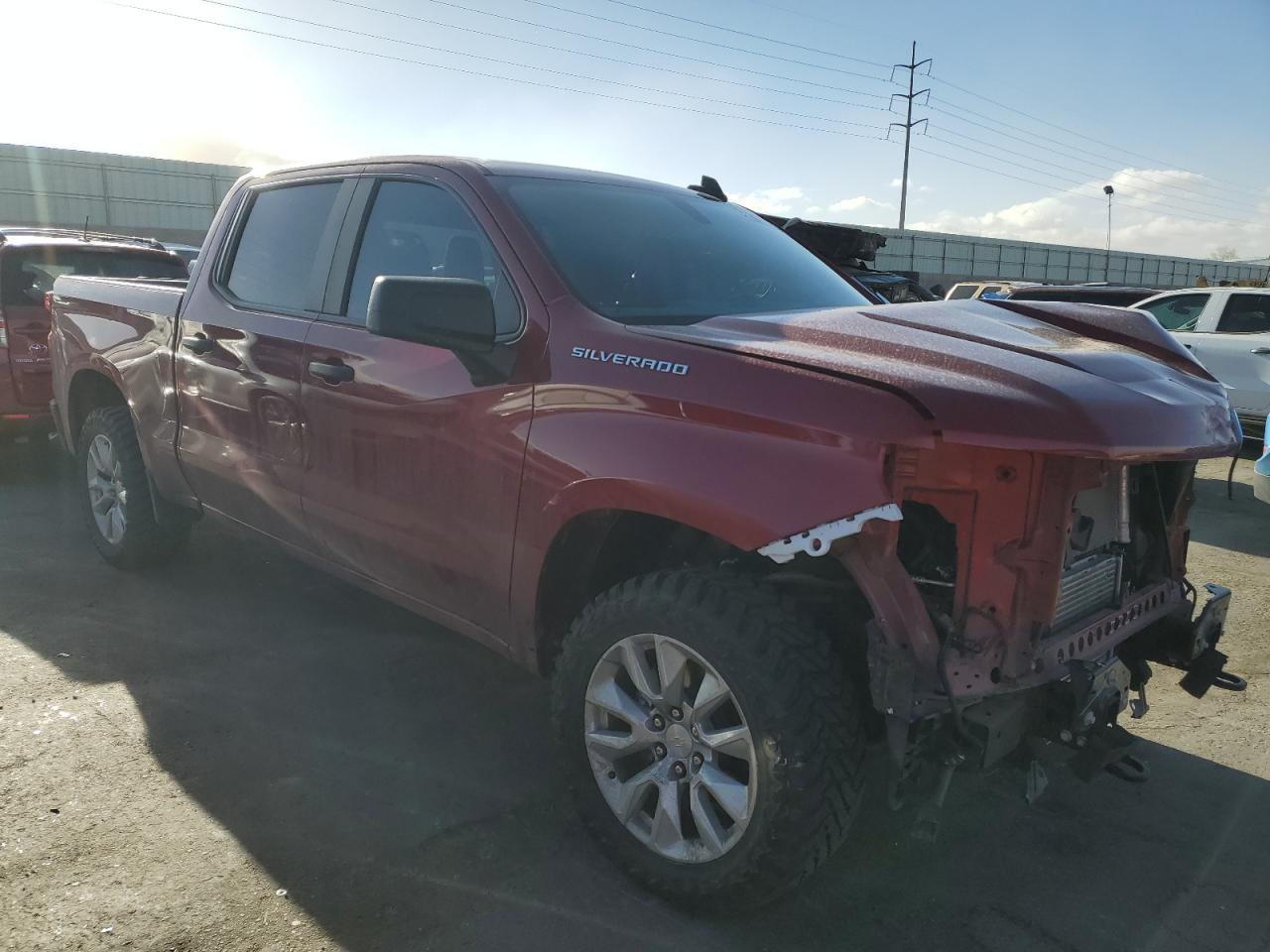 2022 Chevrolet Silverado VIN 3GCPYBEK8NG172180 Copart auction photo, front end / side damage thumbnail 4