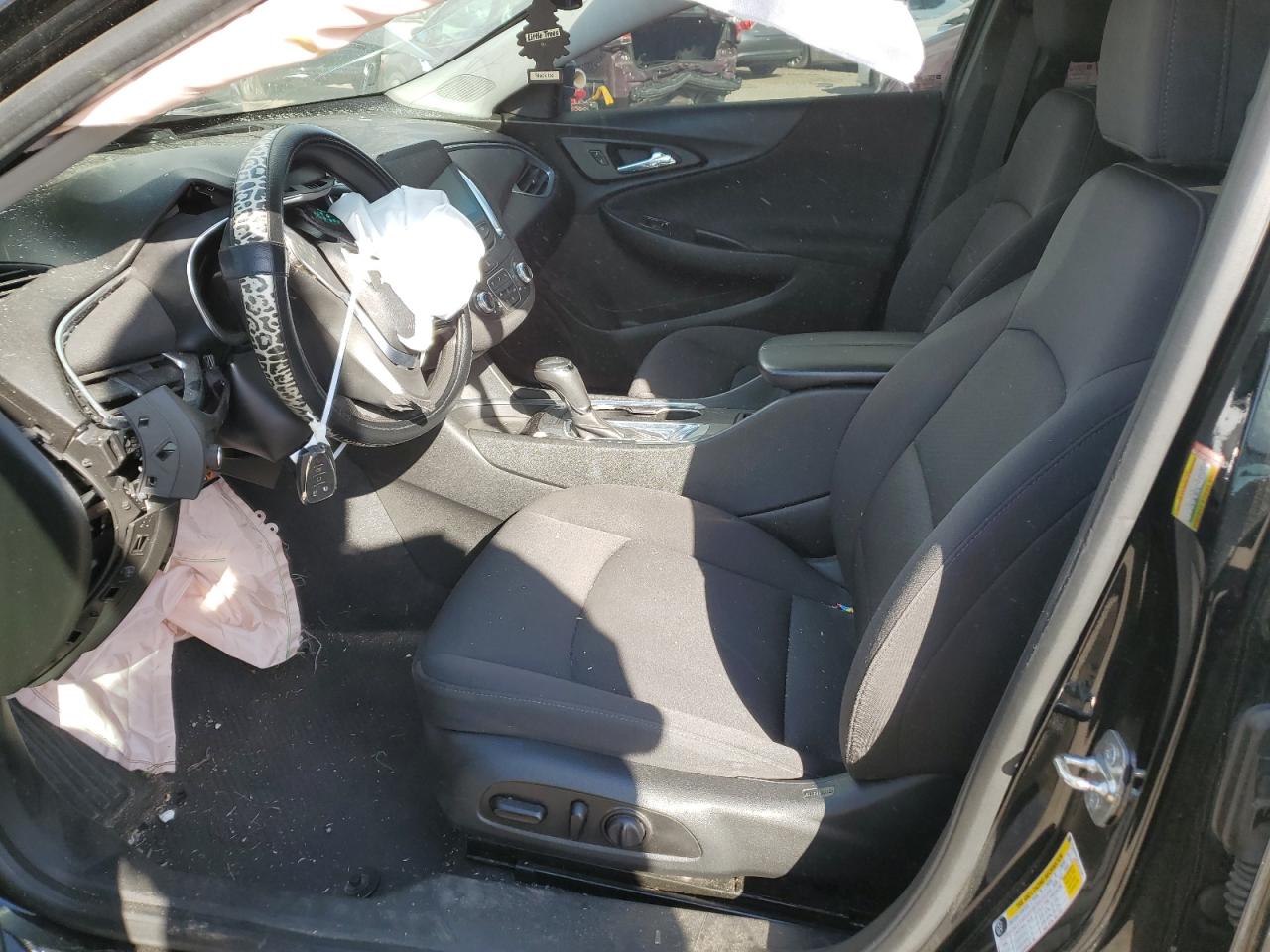 2019 Chevrolet Malibu VIN 1G1ZD5ST3KF223299 Copart auction photo, front end / side damage thumbnail 7