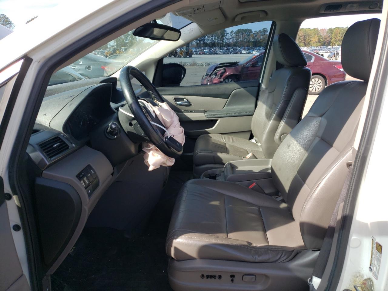 2015 Honda Odyssey VIN 5FNRL5H66FB069743 Copart auction photo, front end damage thumbnail 7