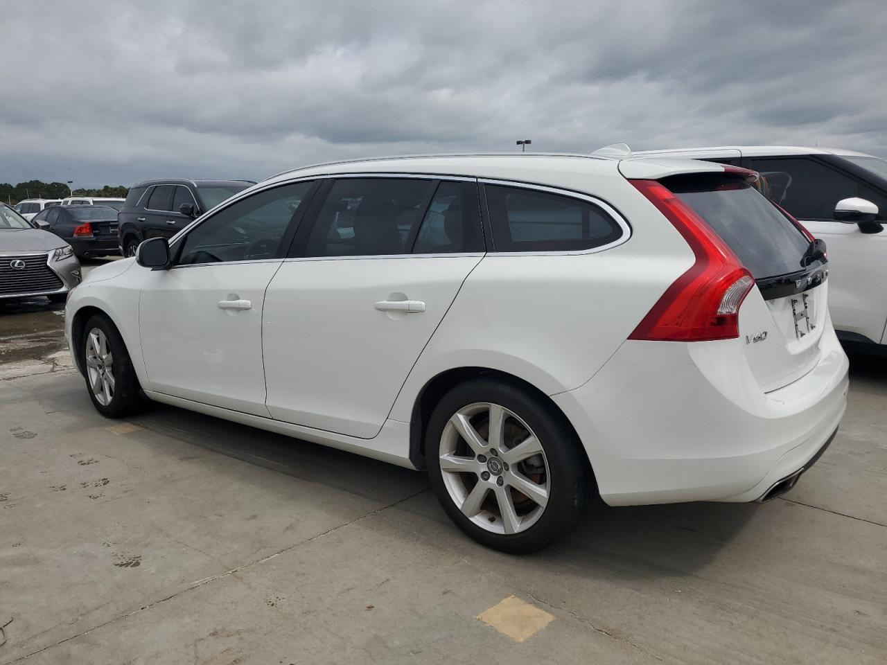 2017 Volvo V60 VIN YV140MEK1H1347758 Copart auction photo, water/flood damage thumbnail 2