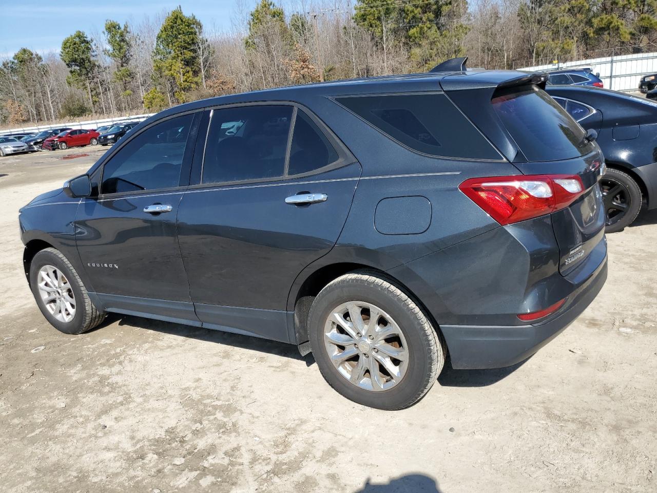 2019 Chevrolet Equinox VIN 3GNAXHEV4KL150984 Copart auction photo, front end / minor dent/scratches damage thumbnail 2