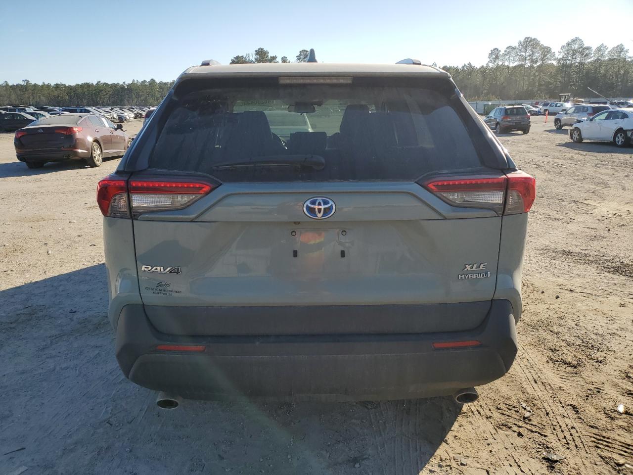 2022 Toyota RAV 4 VIN 4T3B6RFV6NU090627 Copart auction photo, front end damage thumbnail 6