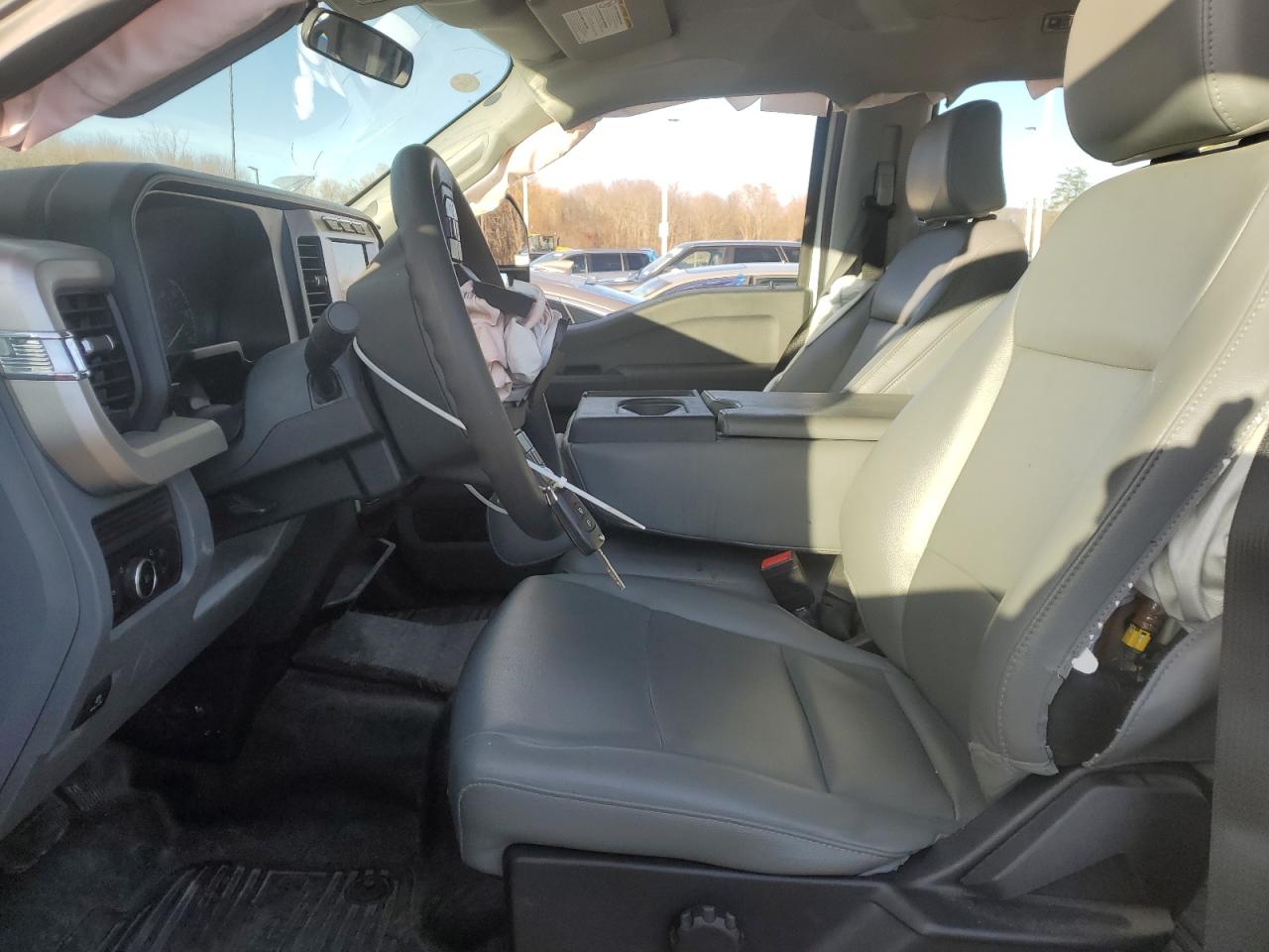 2023 Ford F350 VIN 1FT8W3AA0PEE22356 Copart auction photo, front end / minor dent/scratches damage thumbnail 7