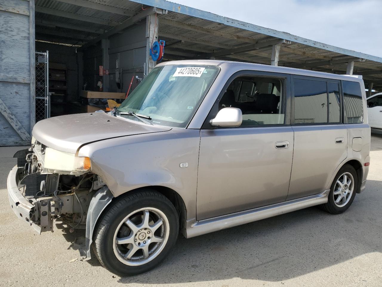 2005 Toyota xB VIN JTLKT324250207907